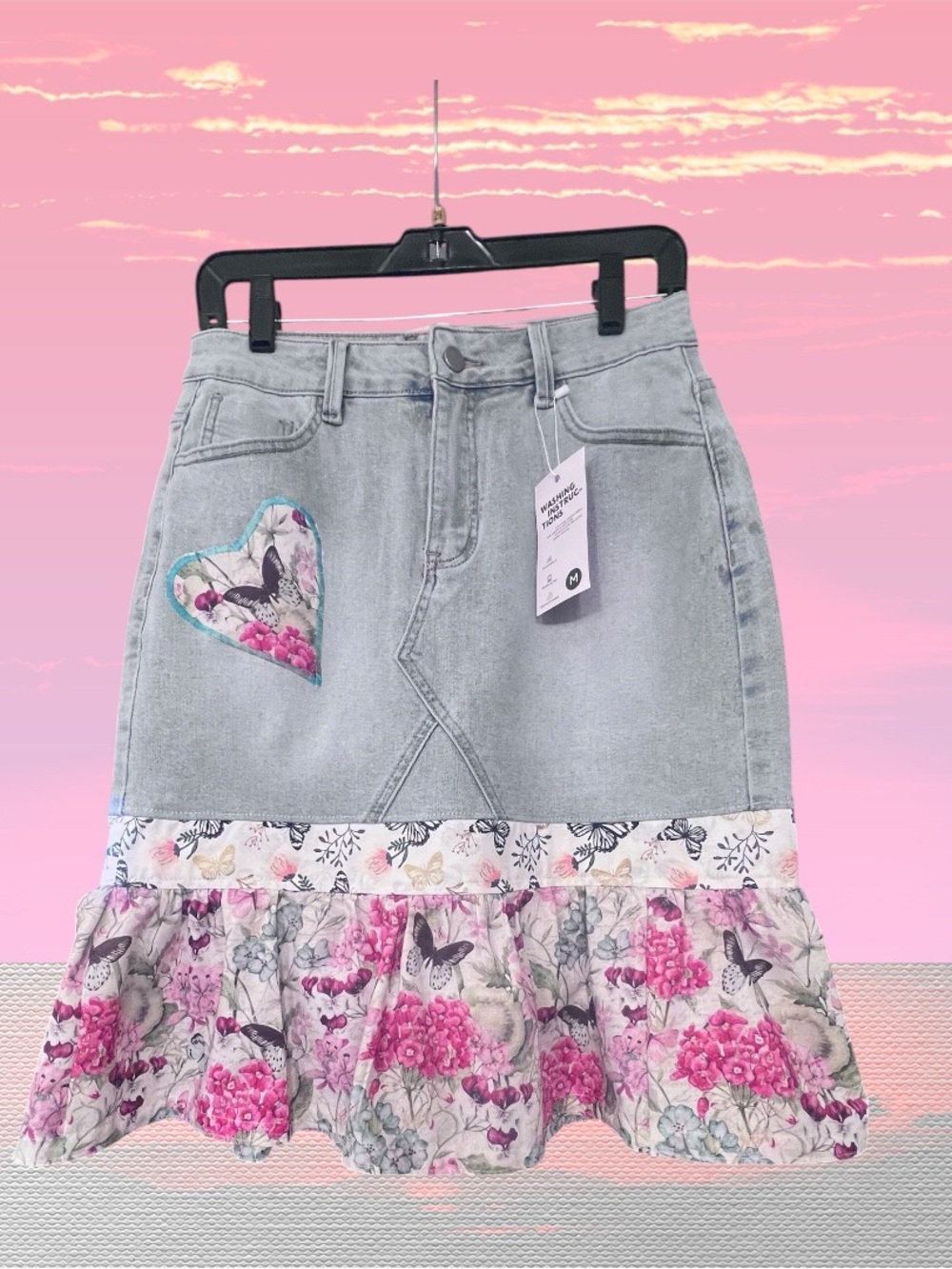 Aloha Refashioned Butterfly Garden Den Skirt | Floral Ruffle Hem | Sz Medium